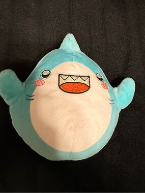 LankyBox Shark Plush Blue Happy Friendz Bonkers Toys Stuffed Animal